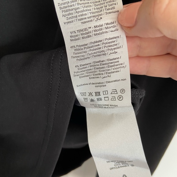 casual yet classy top - Picture 4 of 4